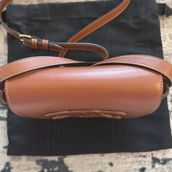 **AUTHENTIC** Celine Folco Cuir Triomphe in Smooth Calfskin - Picture 5 of 11